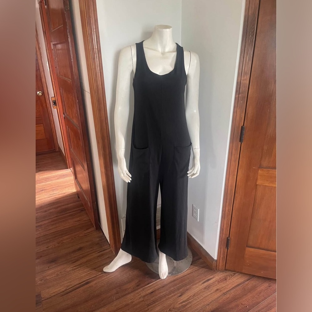 Hello MIZ Black Sleeveless Jumpsuit